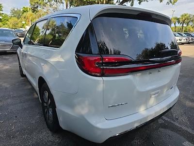 2023 Chrysler Pacifica FWD Minivan for sale #L0264 - photo 2