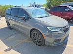 2024 Chrysler Pacifica FWD Minivan for sale #L0272 - photo 2