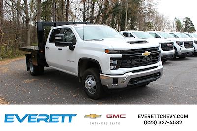 2026 Chevrolet Silverado 3500 Crew Cab 4WD Flatbed Truck for sale #T26-233 - photo 1