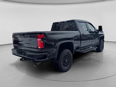 Used 2024 Chevrolet Silverado 2500 - photo 1