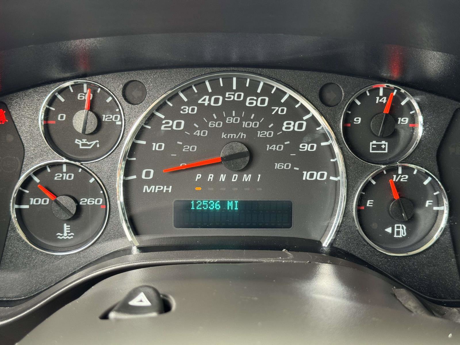 Used 2024 Chevrolet Express 2500 - photo 7