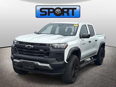 Used 2023 Chevrolet Colorado - photo 1