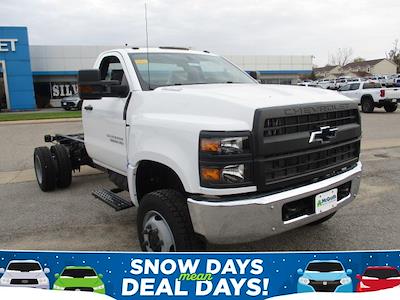 New 2024 Chevrolet Silverado 5500 Work Truck Regular Cab 4x4 Cab Chassis for sale #C240878 - photo 1