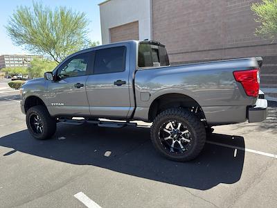2022 Nissan Titan Crew Cab 4WD Pickup for sale #1183794A - photo 2
