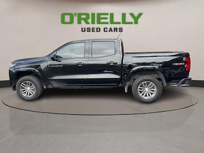 Used 2024 Chevrolet Colorado - photo 1