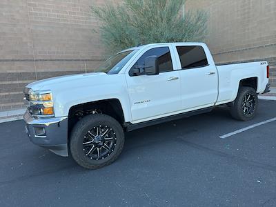 2015 Chevrolet Silverado 2500 Crew Cab SRW 4WD Pickup for sale #T190880A - photo 2