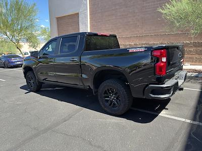 2025 Chevrolet Silverado 1500 Crew Cab 4WD Pickup for sale #T211085 - photo 2