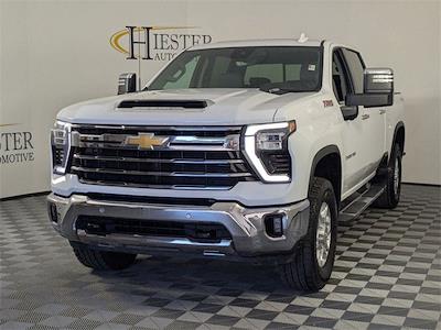 Used 2024 Chevrolet Silverado 2500 LTZ Crew Cab for sale #B11346 - photo 2