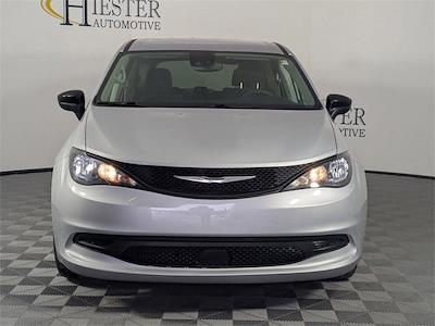 Used 2024 Chrysler Voyager LX Minivan for sale #B11414 - photo 1