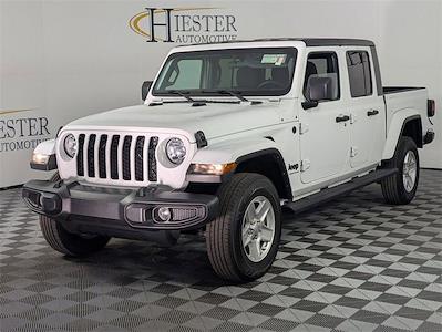 Used 2023 Jeep Gladiator - photo 1