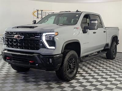 Used 2025 Chevrolet Silverado 2500 - photo 1