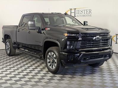 Used 2024 Chevrolet Silverado 2500 - photo 1