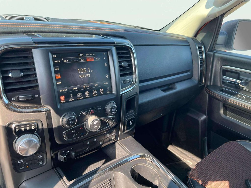 Used 2017 Ram 1500 - photo 11
