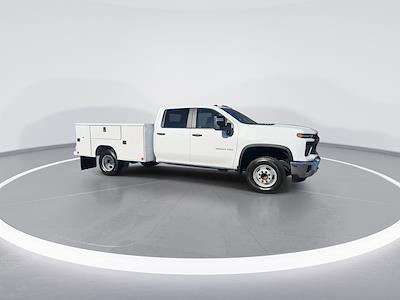 2024 Chevrolet Silverado 3500 Crew Cab RWD, Reading SL Service Truck