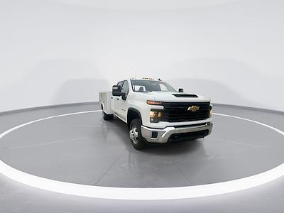 2025 Chevrolet Silverado 3500 Crew Cab DRW RWD, Reading SL Service Truck