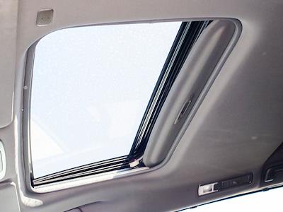 Used 2022 Toyota Sienna - photo 1