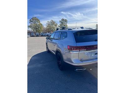 Used 2024 Volkswagen Atlas SE for sale #5T6394A - photo 2
