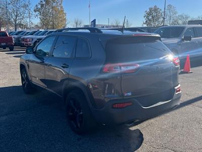 Used 2018 Jeep Cherokee Latitude for sale #5T6395B - photo 2