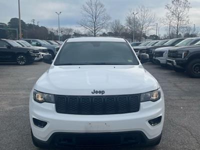 Used 2018 Jeep Grand Cherokee Laredo for sale #5T6679A - photo 2