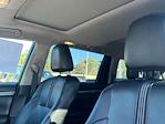 Used 2017 Toyota Highlander SE for sale #6C0006A - photo 10