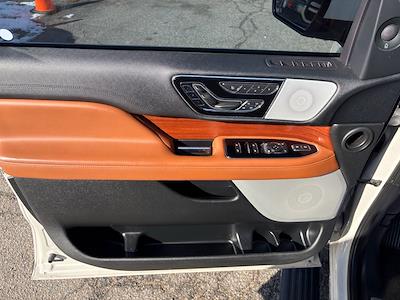 Used 2020 Lincoln Navigator - photo 1