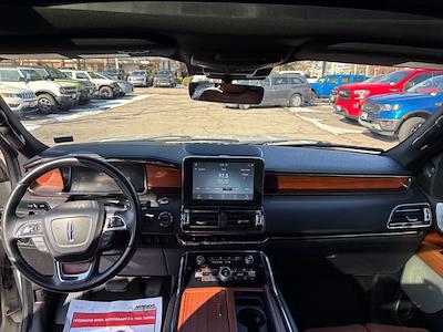 Used 2020 Lincoln Navigator - photo 1