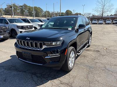 Used 2023 Jeep Grand Cherokee - photo 1