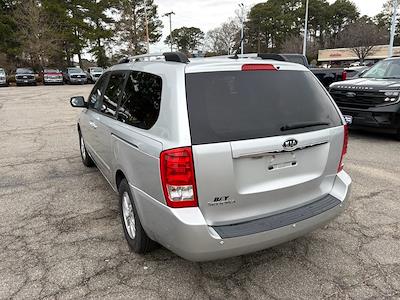 Used 2012 Kia Sedona - photo 1