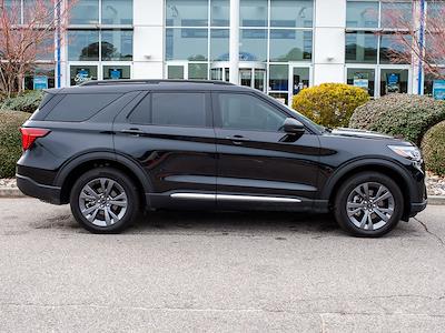 Used 2025 Ford Explorer - photo 1