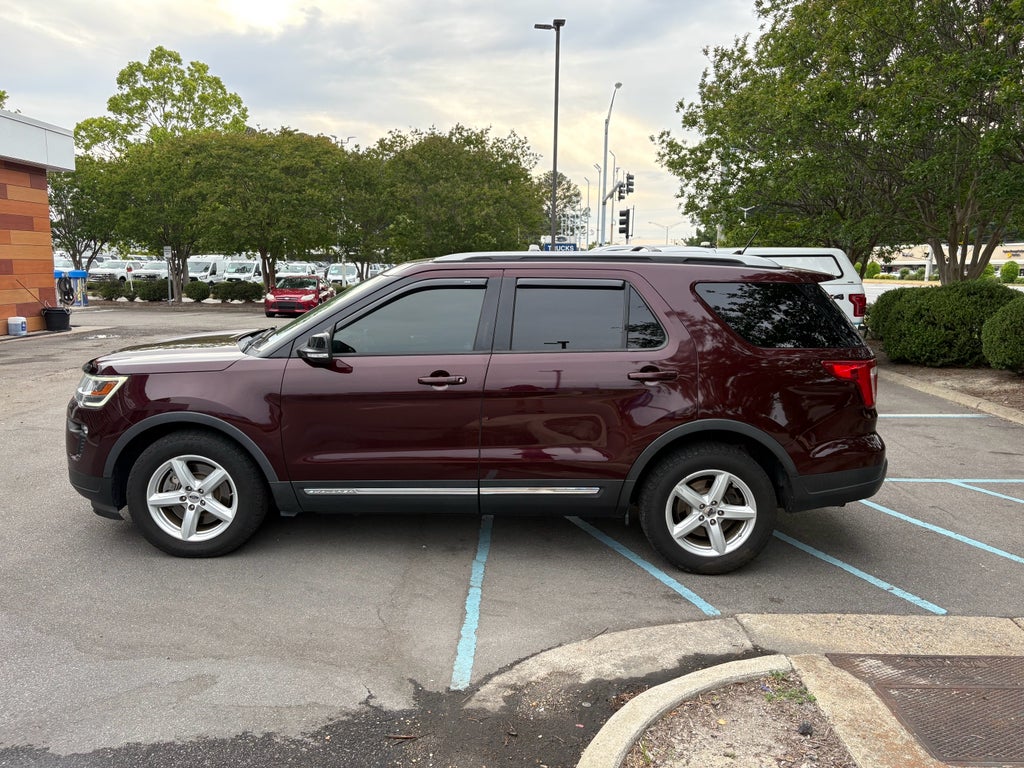 Used 2018 Ford Explorer - photo 10