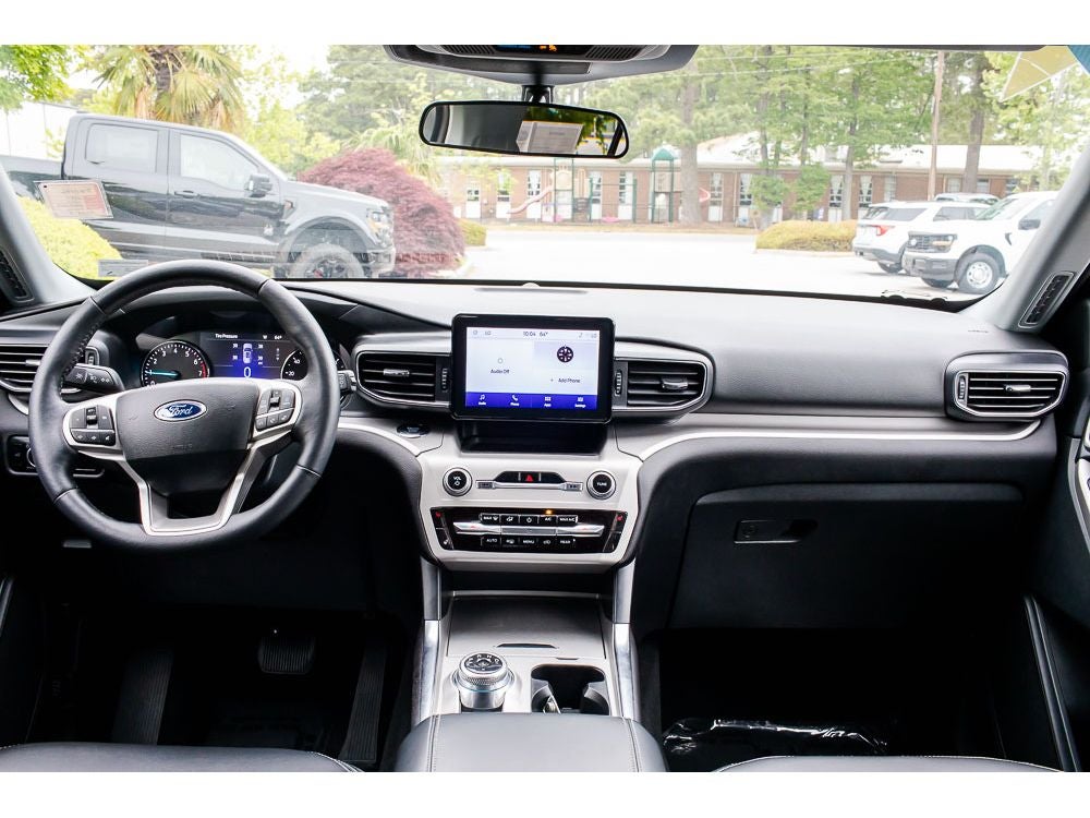 Used 2024 Ford Explorer - photo 18