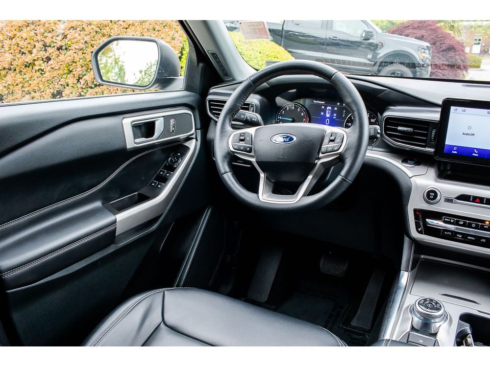 Used 2024 Ford Explorer - photo 19