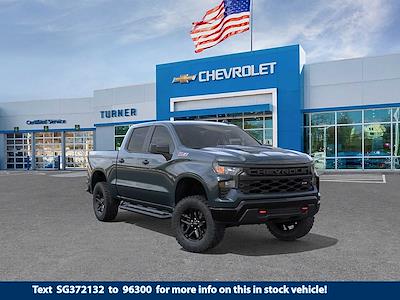 New 2025 Chevrolet Silverado 1500 Custom Crew Cab 4WD Pickup for sale #255600 - photo 1