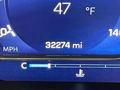 Used 2022 Chevrolet Silverado 1500 LT Crew Cab for sale #1P1367 - photo 2