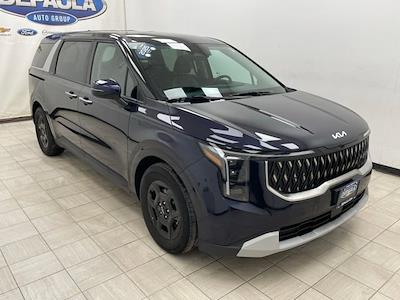 Used 2025 Kia Carnival LXS Minivan for sale #1T2410 - photo 1