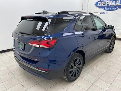 Used 2022 Chevrolet Equinox - photo 1