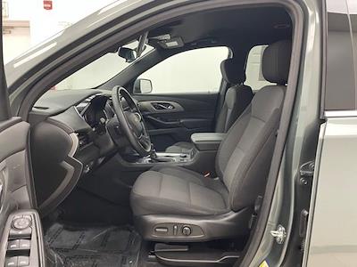 Used 2023 Chevrolet Traverse - photo 1