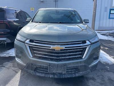 Used 2023 Chevrolet Traverse - photo 1