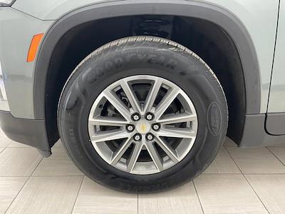 Used 2023 Chevrolet Traverse - photo 1