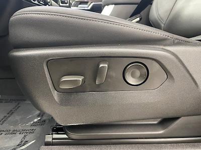 Used 2023 Chevrolet Silverado 1500 - photo 1