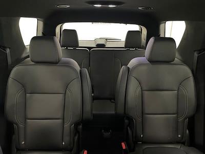 Used 2023 Chevrolet Traverse - photo 1