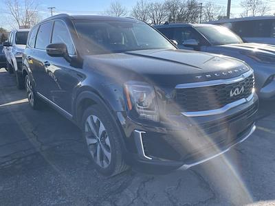 Used 2022 Kia Telluride S AWD SUV for sale #3T1227 - photo 1
