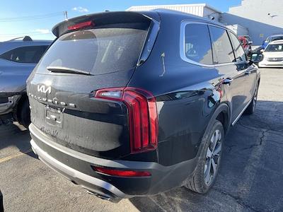 Used 2022 Kia Telluride S AWD SUV for sale #3T1227 - photo 2