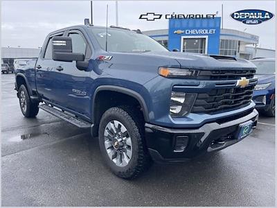 Used 2025 Chevrolet Silverado 2500 - photo 1