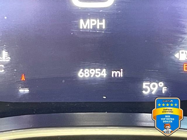 Used 2022 Chrysler Pacifica - photo 2