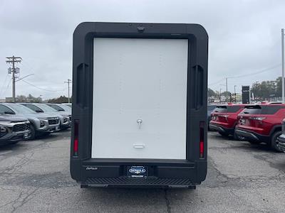 New 2025 Chevrolet BrightDrop 400 - photo 1