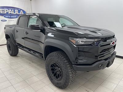 2024 Chevrolet Colorado Crew Cab 4WD Pickup for sale #T31021 - photo 1