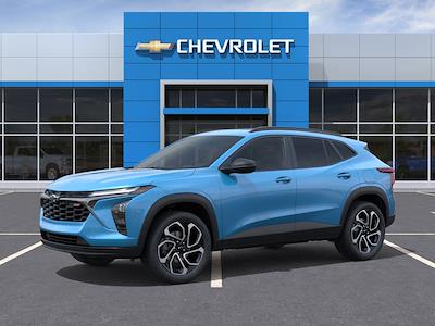 2025 Chevrolet Trax FWD SUV for sale #T32354 - photo 2
