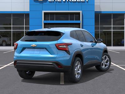 2025 Chevrolet Trax FWD SUV for sale #T32630 - photo 2