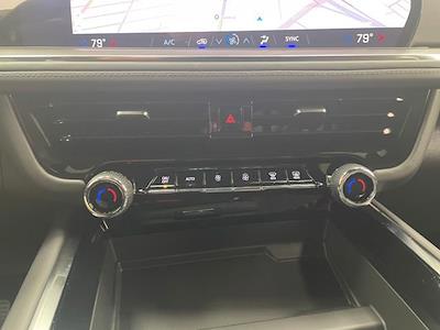 New 2026 Chevrolet Suburban - photo 1